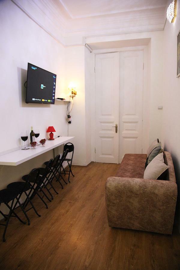 Appartement Apartament Old Yard à Tbilissi Extérieur photo