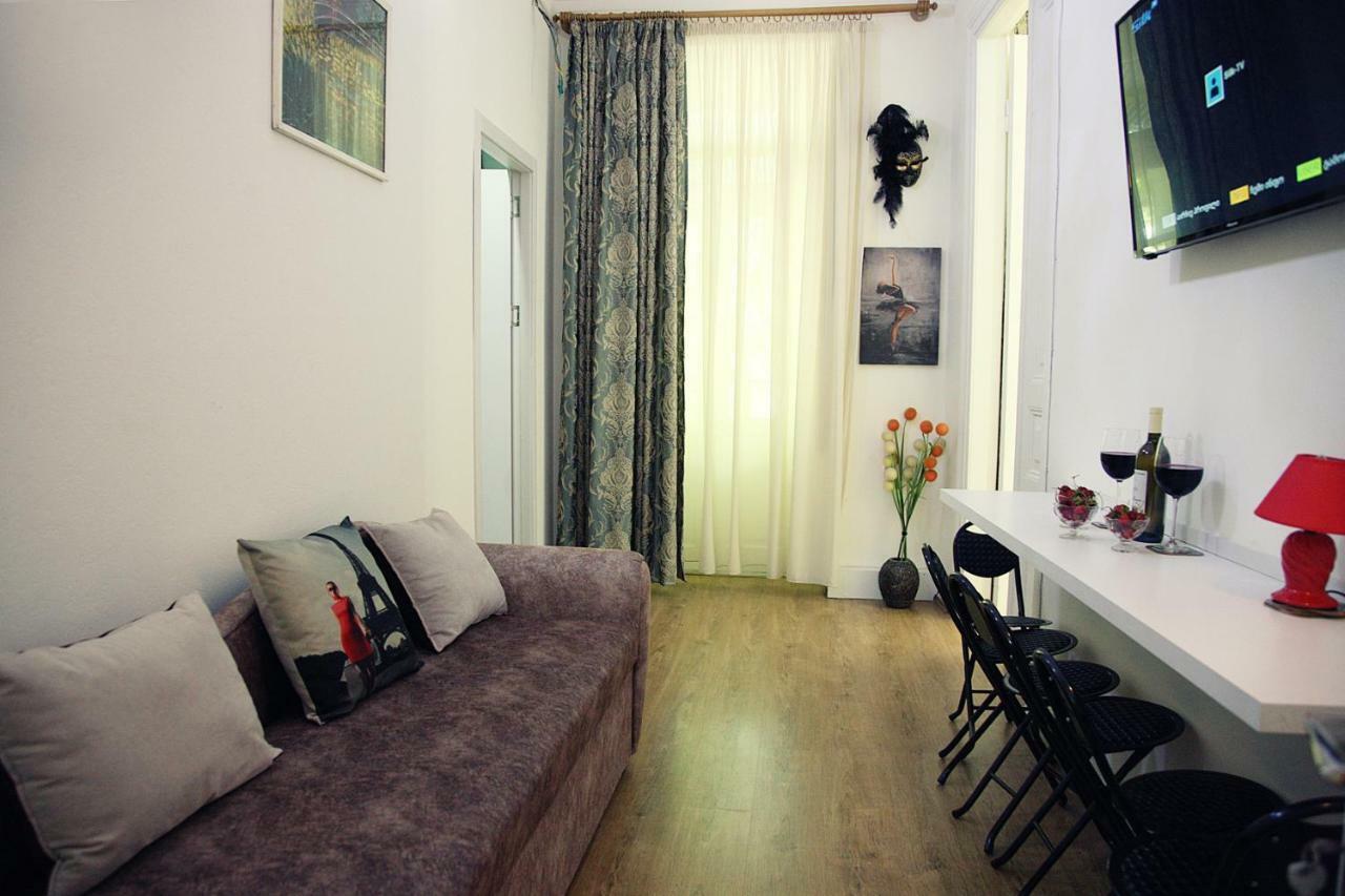 Appartement Apartament Old Yard à Tbilissi Extérieur photo